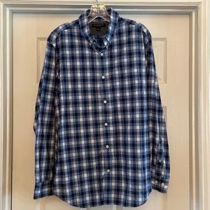 Banana Republic blue plaid button up shirt. Large
